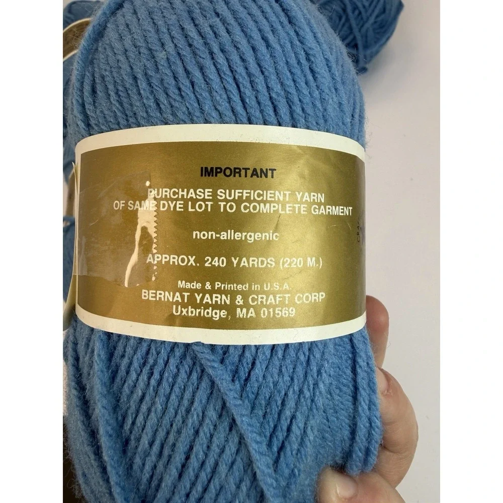 Bernat Berella 4 Knitting Worsted Gauge 100% Blended Acrylic 4 Ply Lot 5 Blue
